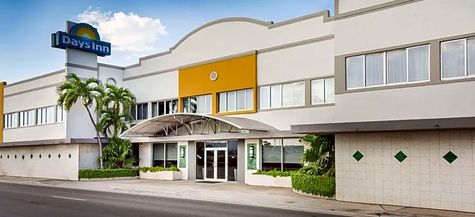 Days Inn by Wyndham Miami Airport North
