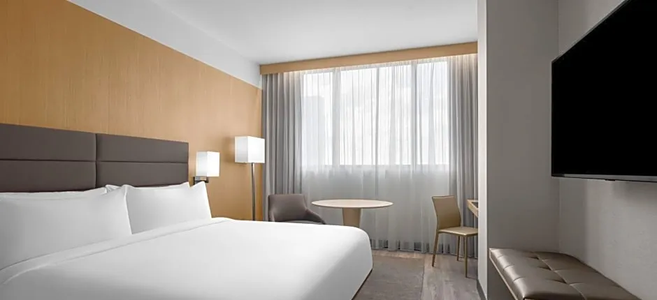 AC Hotel by Marriott Miami Brickell