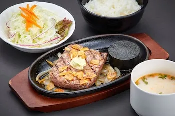 Sunset Hills Inn Naha