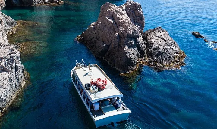 From Barcelona : Tossa de Mar, Coastal Path, Boat and Costa Brava