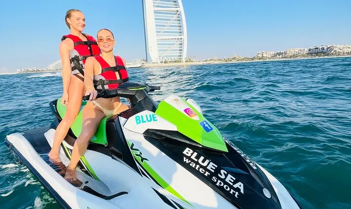 Jet Ski Tour in Dubai duration 30min Burj Al Arab