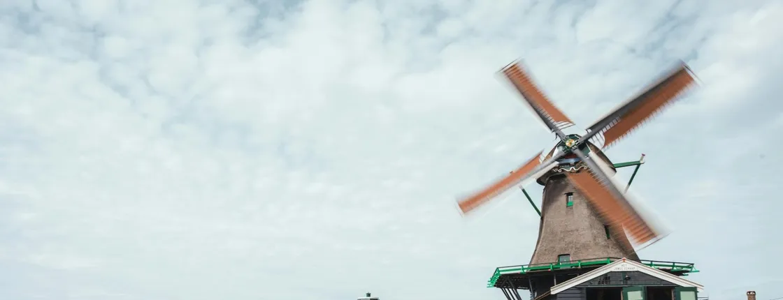 Zaanse Schans windmills boat tour with live guide