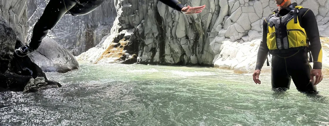 Body rafting along Alcantara River