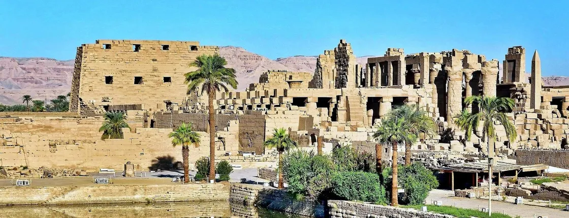Full-day East and West Bank tour with lunch from Luxor