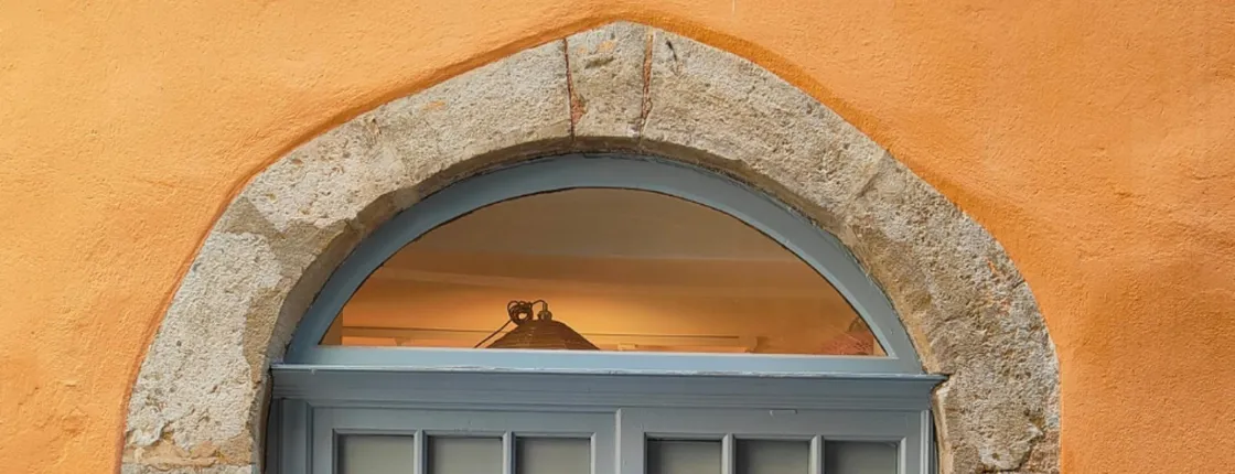 Hidden Toulon historic centre walking tour with surprising stories