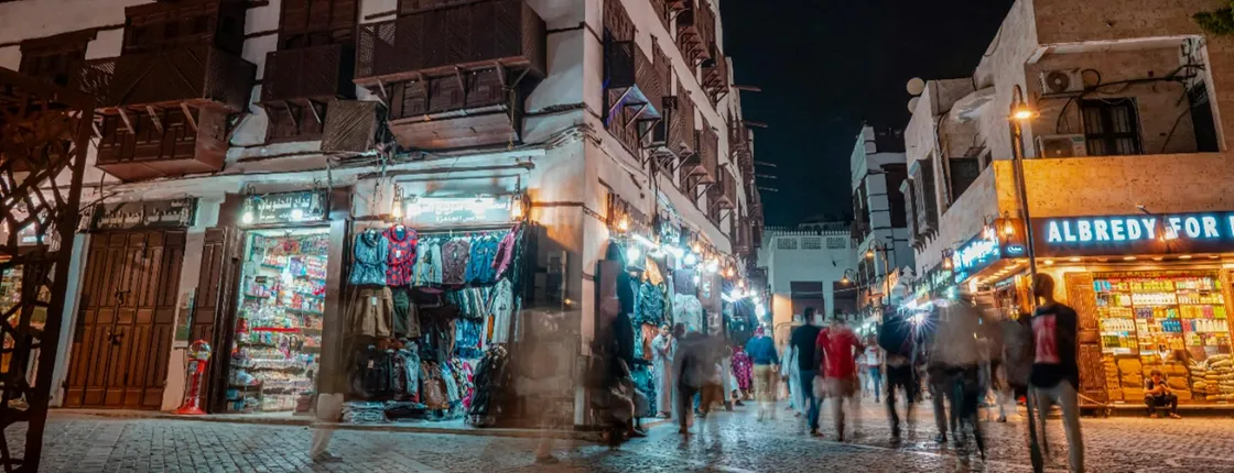 Scenic drive and shopping tour in South Jeddah