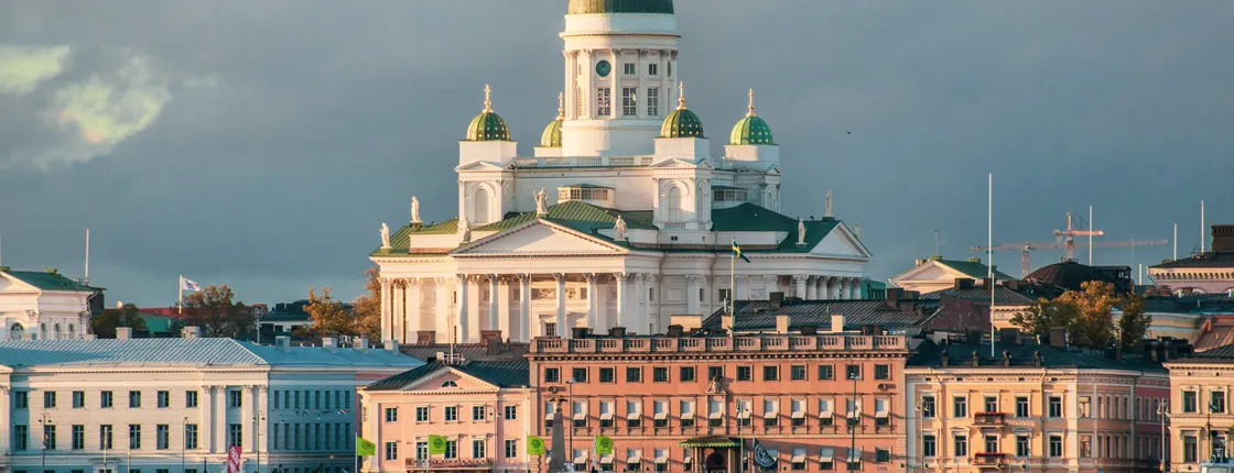 Art and culture tour in Helsinki with a local