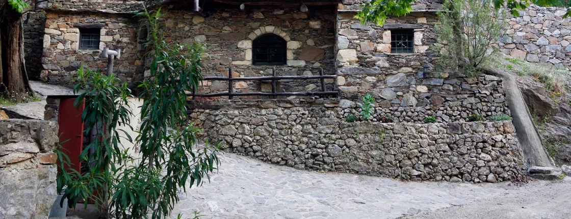 Milia mountain retreat semi private tour with tastings and Lunch