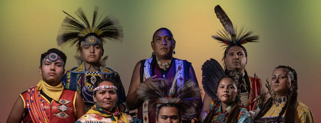 Red Heritage Indigenous show with dinner