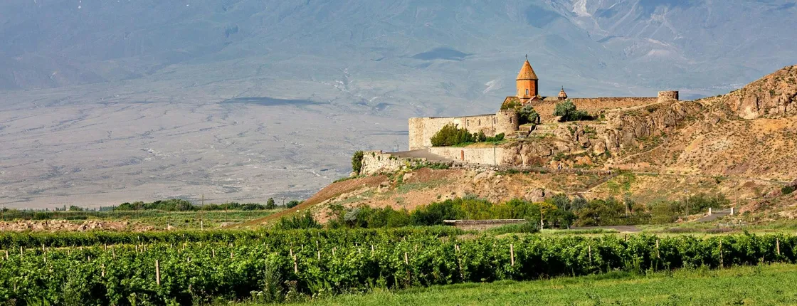 Day trip to Khor Virap, St. Echmiadzin, Zvartnots