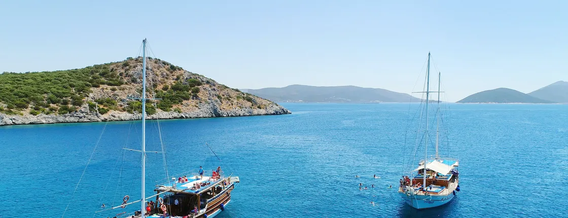 Bodrum all-inclusive gulet boat cruise by Outback Yachting