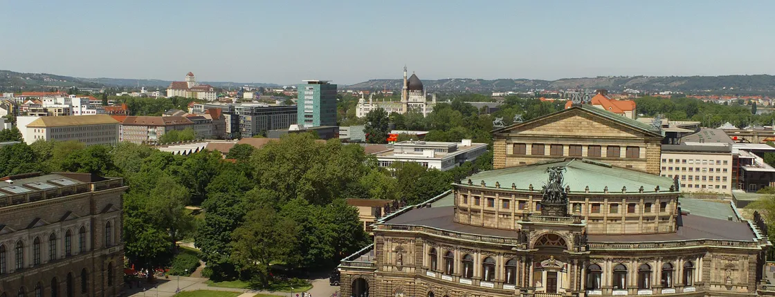 Dresden walking tour with New Green Vault and Semper Opera visit