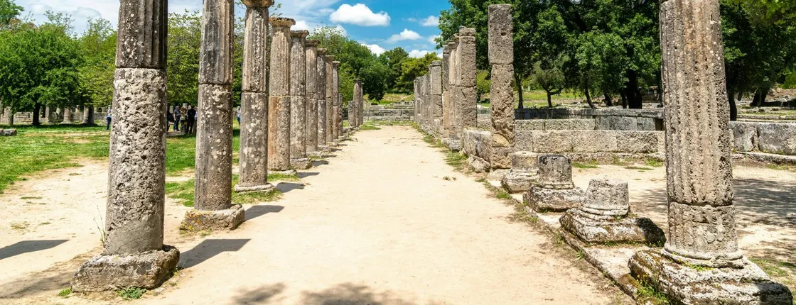 Guided tour of Ancient Olympia with a local expert