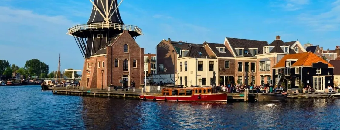 AI-Guided Walking Tour of Haarlem with Walky the WhatsApp Chatbot