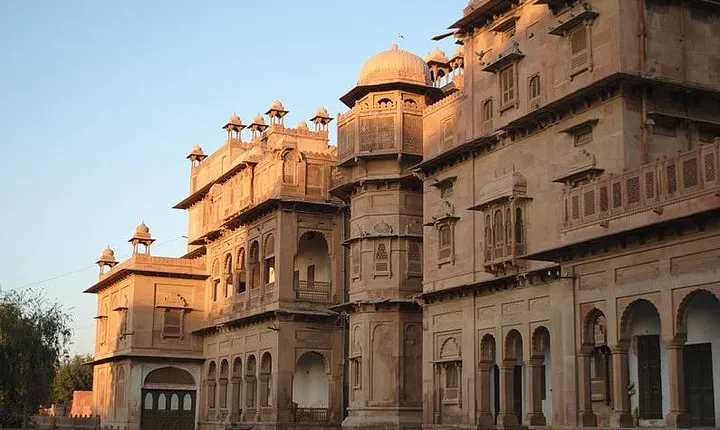 Self Guided Bikaner City Tour With One Way Transfer To Jaipur