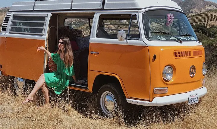 Private Vintage VW Hippie Tour to Malibu with wine tasting