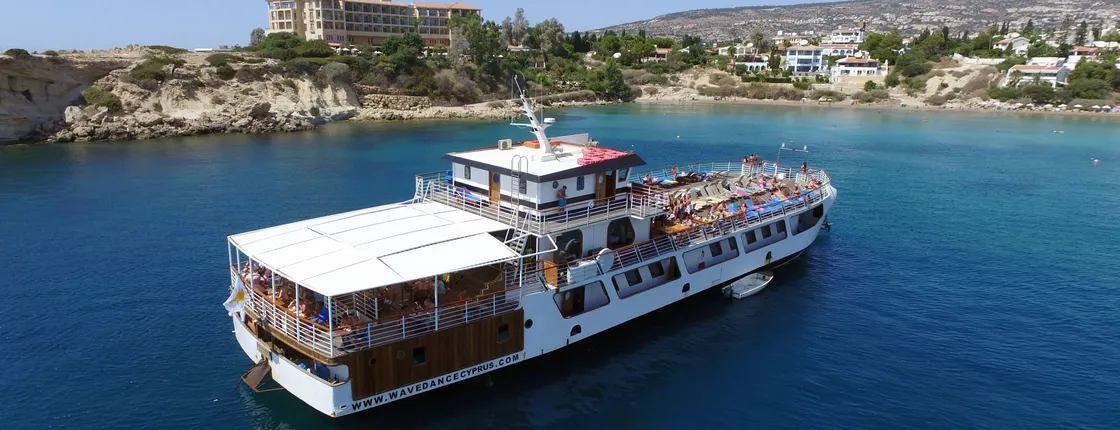 Wave Dancer Sunshine Cruise