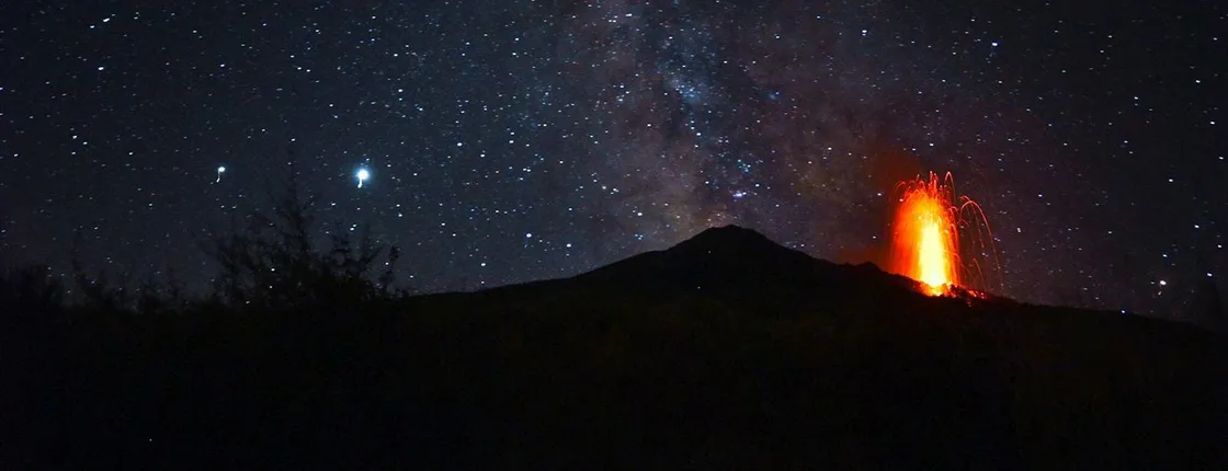 Stromboli Sciara del Fuoco sunset trekking