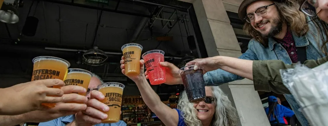 Cincinnati streetcar food tour with 5 tastings and chili dog