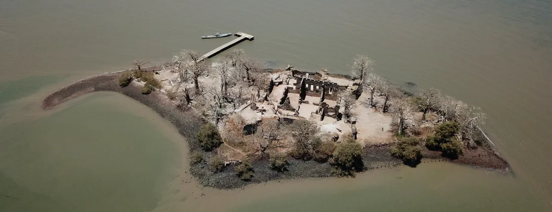 History of slavery: a historical full-day tour