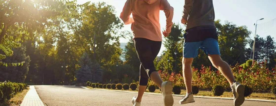Small-group guided running city tour in Weimar