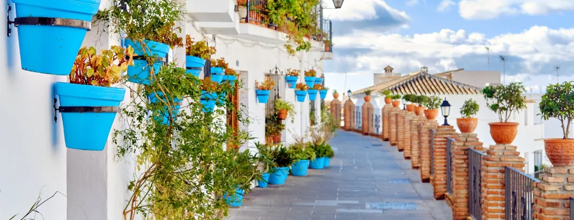 Day trip to Mijas, Marbella and Puerto Banus from Malaga