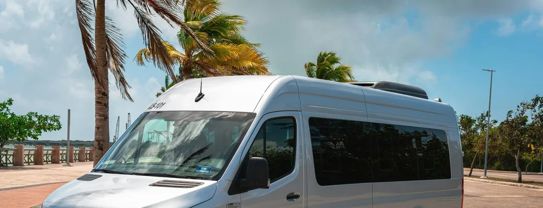 Private airport transfer to Playa Del Carmen hotels