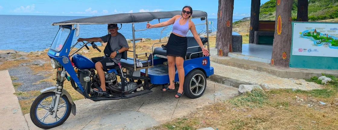 Tuktuk tour in Koh Sichang Island from Pattaya