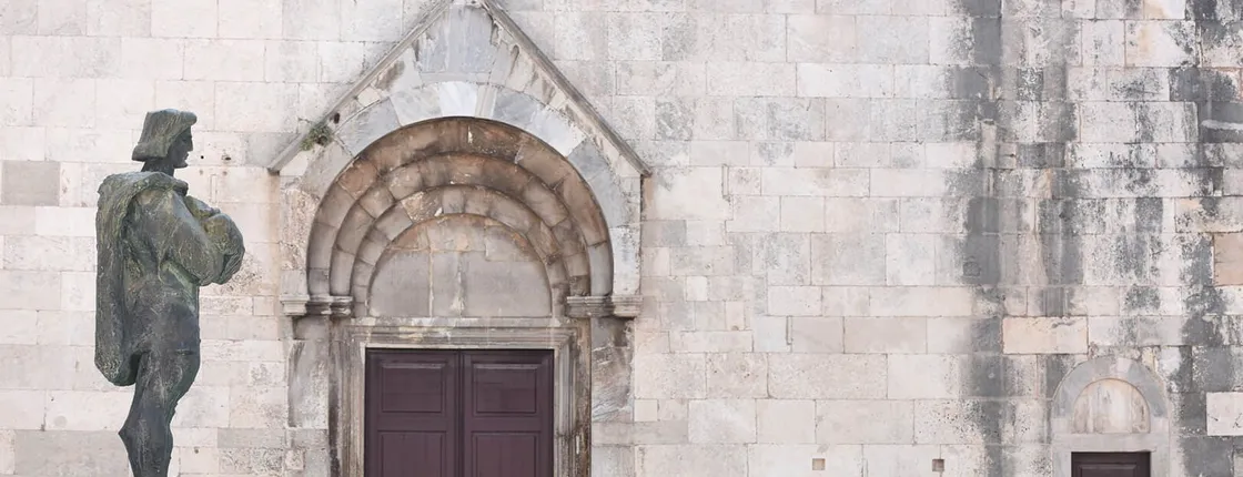 Historic Zadar old town guided walking tour