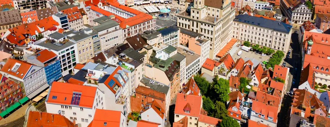 Augsburg city highlights walking tour with a local guide