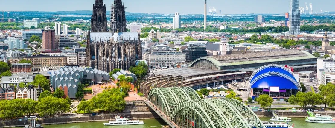 24-Hour Cologne Hop-On Hop-Off Bus Tour
