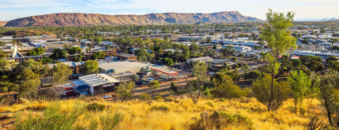 A town Like Alice full-day tour