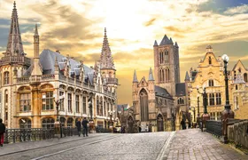 Self guided tour with interactive city game of Ghent