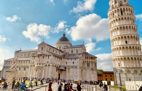 Cruise Passenger Transfer from Livorno to Pisa and Lucca