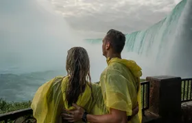 Niagara Falls 9-hours tour from Toronto
