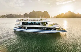 Ha Long Bay Luxury Day Cruise with Buffet Lunch From Hanoi