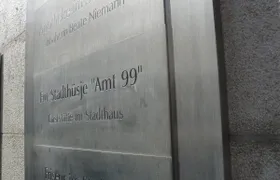 Bonn guided tour: curious places and stories