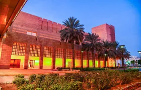 Riyadh explorer full-day tour with lunch