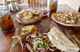 Dinner Experience With a Local Family in Playa del Carmen