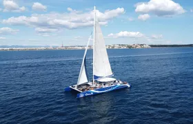 1-hour catamaran cruise from Cambrils
