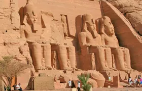 Guided Tour of Abu Simbel Temples from Aswan with Nubian Lunch