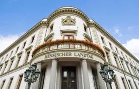 Wiesbaden 2-hour city walking tour with a local