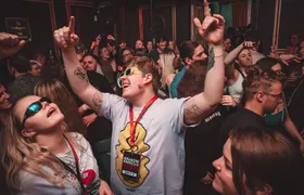 Krakow Pub Crawl with Free Alcohol & Karoake +4 Clubs/Bars 
