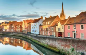 Norwich in-app tour and thrilling detective investigation