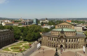 Dresden walking tour with New Green Vault and Semper Opera visit