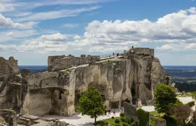 Arles, Les Baux and Saint Remy de Provence tour from Aix en Provence