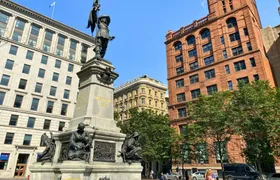 Walking tour of Old Montréal