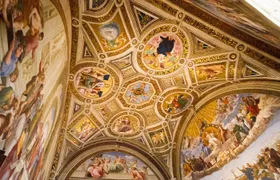 Complete Skip-the-Line Vatican Tour for Small Groups