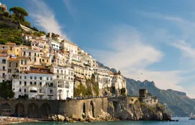 Sorrento, Positano and Amalfi shared tour from Naples with light lunch