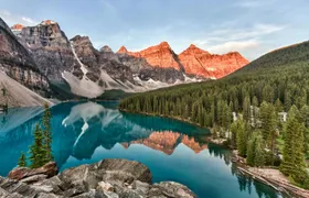 Self-guided driving tour to explore the Canadian Rockies